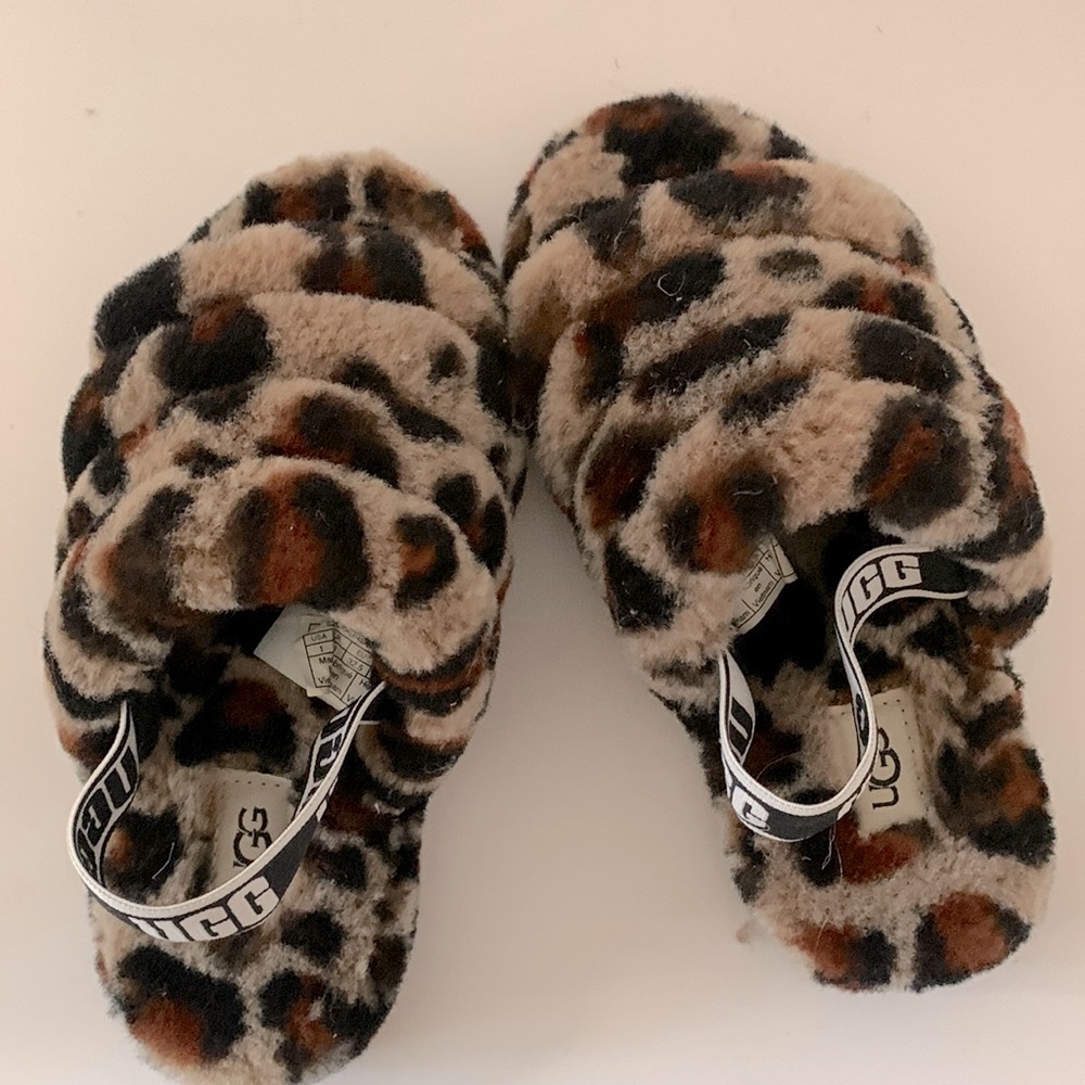 Ugg Kids slippers with box. Worn once in the house only. Size 1